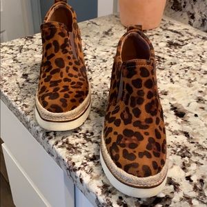 Cheetah print wedge sneaker